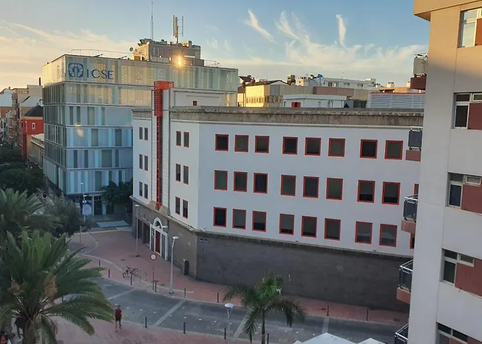 Franchy Roca A Un Paso De Canteras * Las Palmas